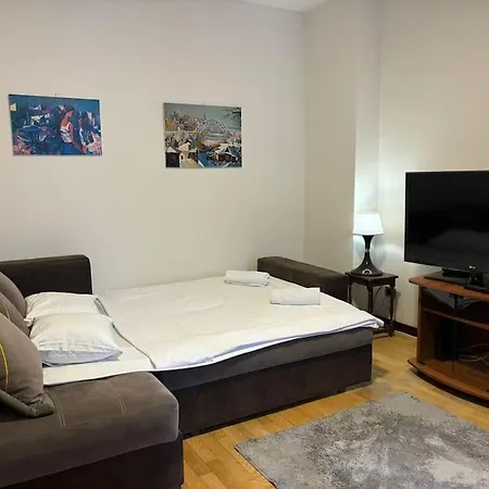 Apartment Center *