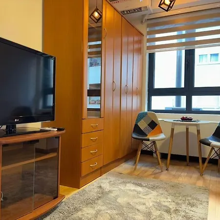 Apartment Center *