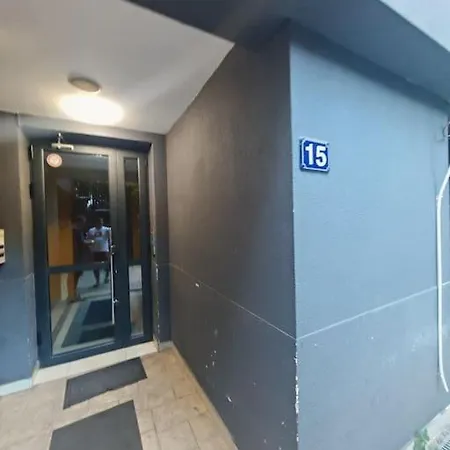 Apartment Center